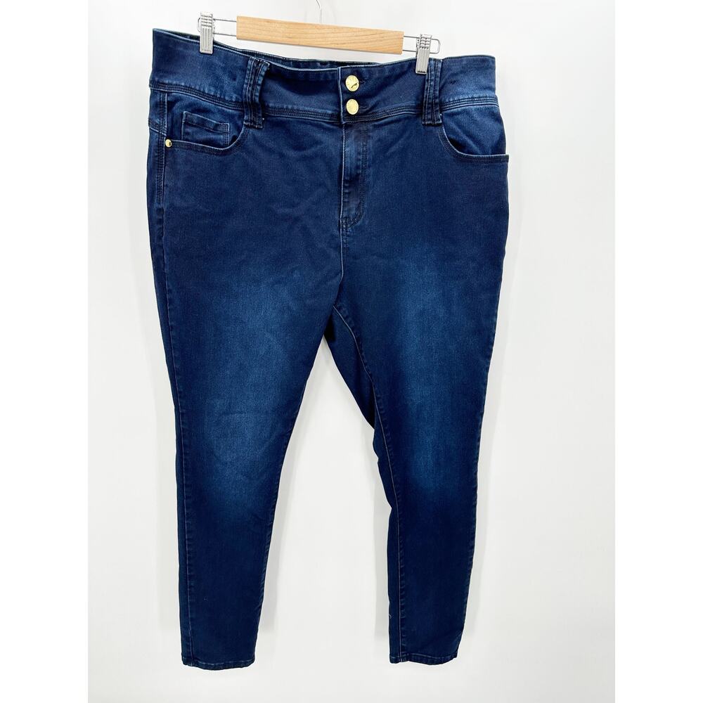 Chic Denim Asha High Rise Skinny Dark Wash Blue‎ Jeans Women's Size 20 Regular